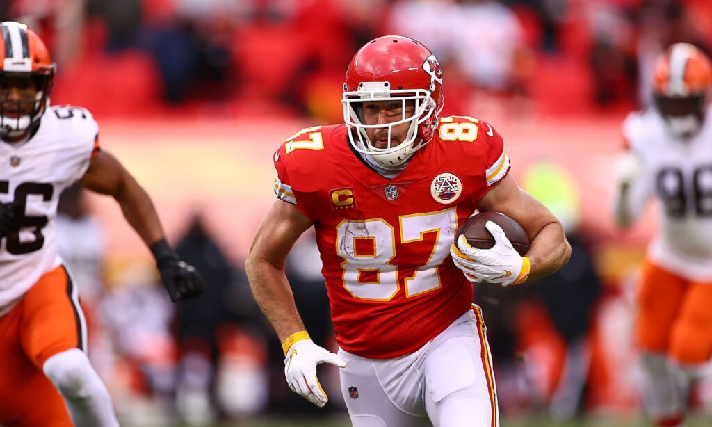 Travis Kelce, Tyrann Mathieu Named to All-NFL Team - Chiefs Digest