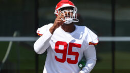 Camp Notebook: Chiefs TE Jody Fortson Ready to Go in Return from Achilles  Injury - Chiefs Digest