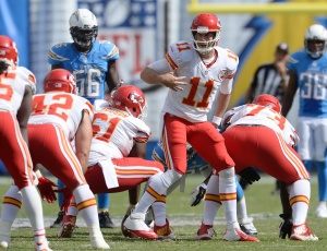 Oct 19, 2014; San Diego, CA; Chiefs quarterback Alex Smith (11) calls a play against the San Diego Chargers at Qualcomm Stadium. Credit: Jayne Kamin-Oncea-USA TODAY Sports