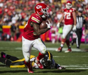 Oct. 25, 2015; Kansas City, MO; Chiefs running back Chacandrick West (35) heads up the field against the Pittsburgh Steelers at Arrowhead Stadium. (Emily DeShazer/The Topeka Capital-Journal)