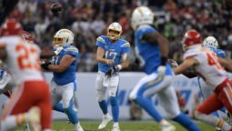 Forcing Mistakes from Philip Rivers Key for Chiefs Against Los Angeles Chargers