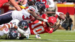Suspect Houston Texans Defense a Target for Patrick Mahomes, Chiefs Offense