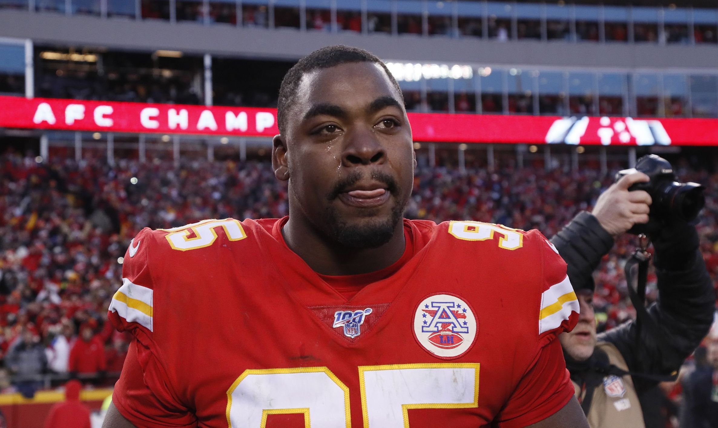 Chiefs DT Chris Jones Hints He “Won't Play” Without New Contract – Chiefs  Digest