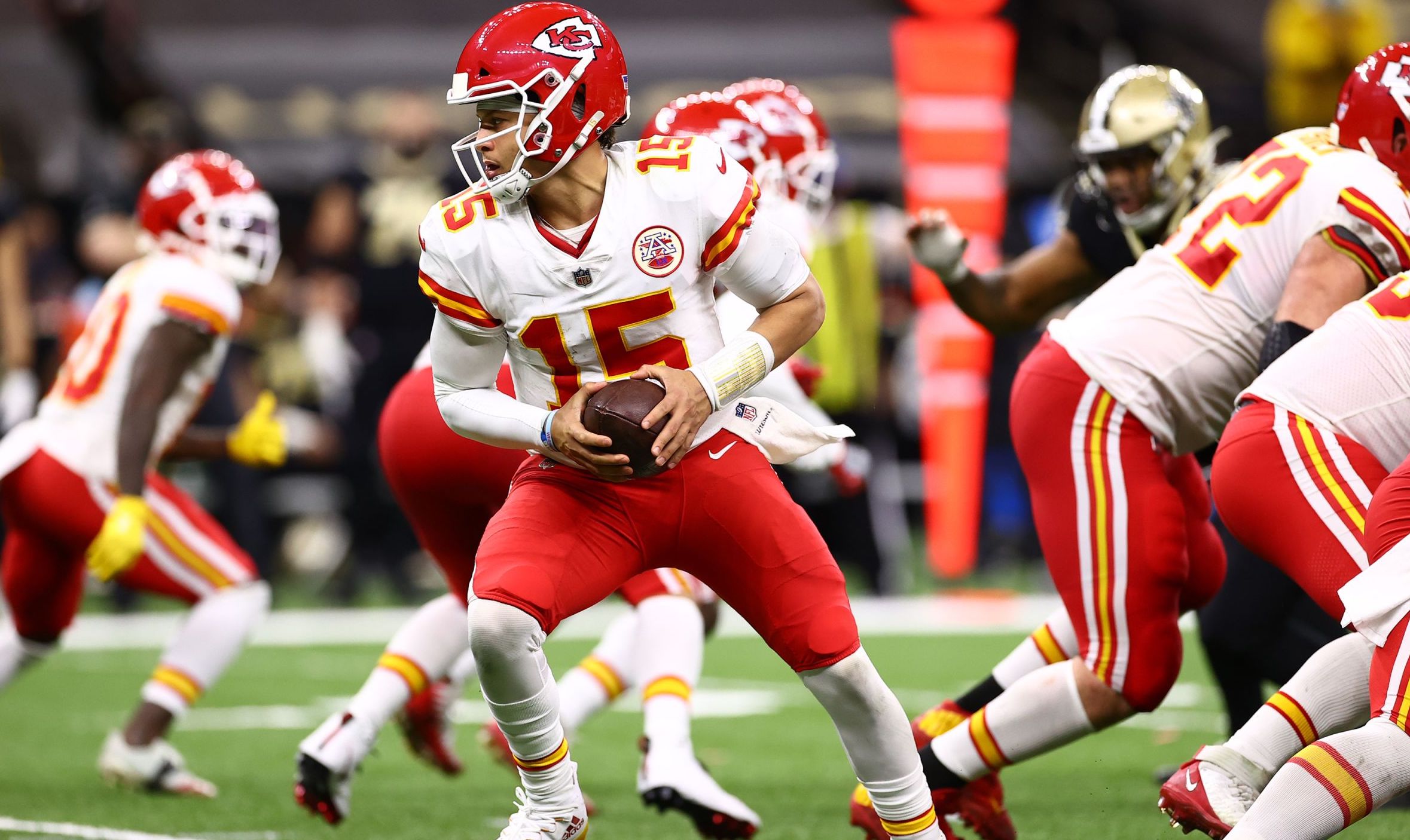 Notebook: Chiefs Tough Out Gritty Victory Over Saints