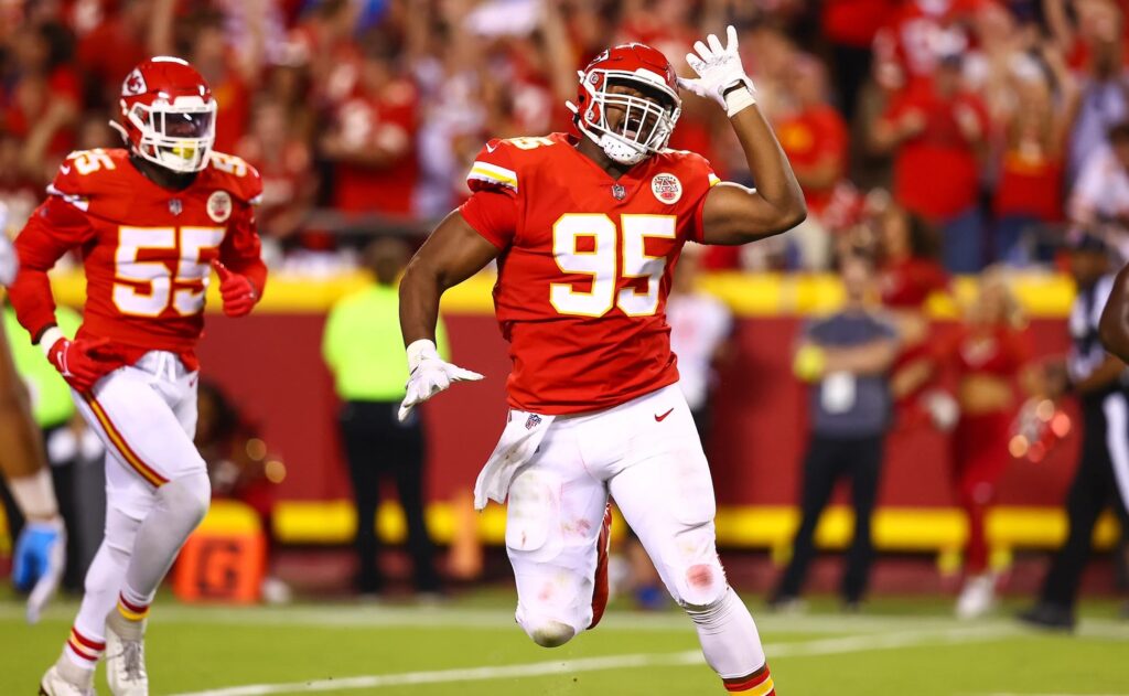 Chiefs, Chris Jones Clear Impasse with New OneYear Deal for 2023