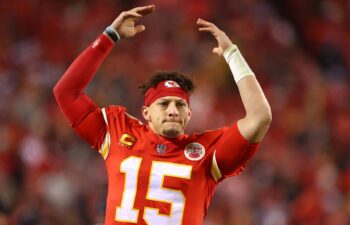 Patrick Mahomes, Chiefs Agree on $208.1 Million Restructured Contract Thru 2026
