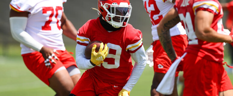 Chiefs WR Kadarius Toney May Miss Extended Time with Knee Injury, Travis Kelce Says