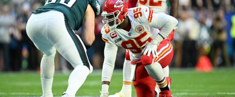What Chris Jones Landing on Did Not Report List Means for Chiefs