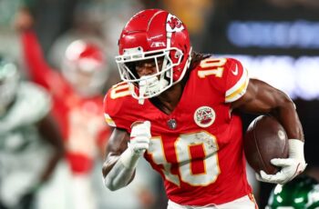 Isiah Pacheco Pops for 158 Total Yards, Chiefs Edge Jets 23-20