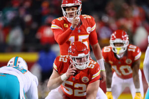 Patrick Mahomes and the Kansas City Chiefs left livid after costly offside  penalty wipes out potential game-winning touchdown