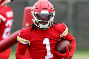 Rookie Minicamp Notebook: Newest Chiefs Take Field for First Time with Some Rookie Edginess