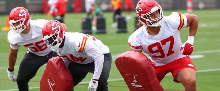 Chiefs Rosterology: Starting Jobs, Backup Roles Up for Grabs as KC Opens Camp