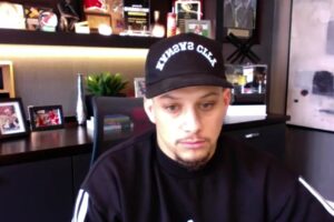 Patrick Mahomes Seeks Accountability, “New Ideas” from Offensive Coordinator if Matt Nagy Departs